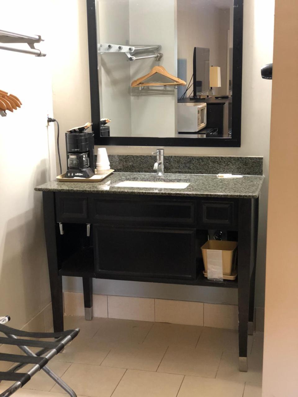 Deerfield Inn And Suites - Fairview Eksteriør billede